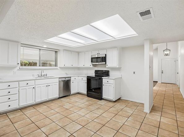 2614  Charolais Way , Arlington Texas 76017