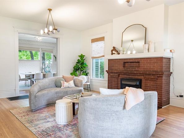 3403  Knight Street , Dallas Texas 75219