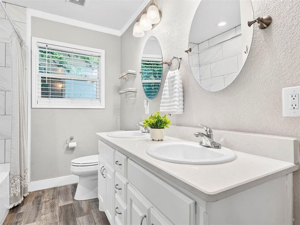 4513  Donnelly Avenue , Fort Worth Texas 76107
