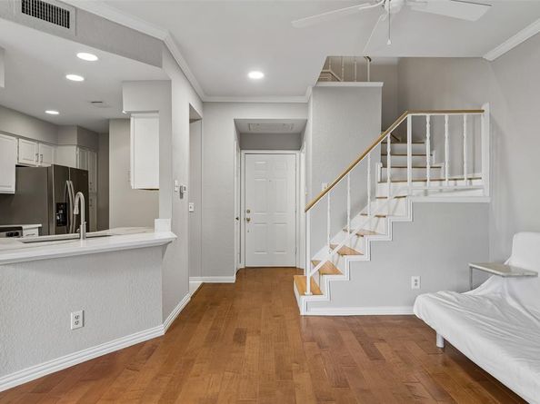 5325  Bent Tree Forest Drive  2230, Dallas Texas 75248