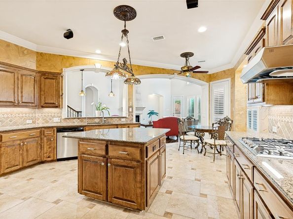 1310  Monahans  , Allen Texas 75013