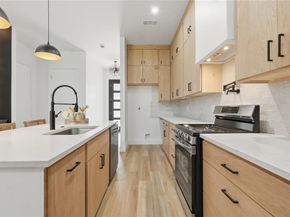 2401  Peabody Avenue , Dallas Texas 75215