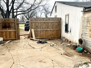 605 S Bradshaw Street , Denton Texas 76205