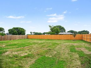 732  Candace Drive , DeSoto Texas 75115
