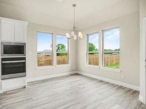 732  Candace Drive , DeSoto Texas 75115