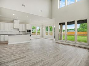 732  Candace Drive , DeSoto Texas 75115
