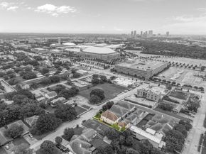 3711  Byers Avenue , Fort Worth Texas 76107