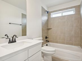 925  Oglethorpe Lane , Savannah Texas 76227