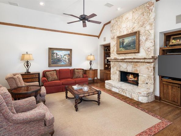 5  Birchmont Lane , Dallas Texas 75230