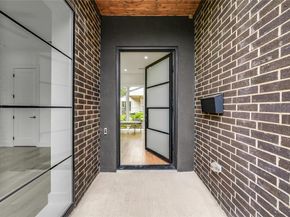 2410 N Prairie Avenue , Dallas Texas 75204