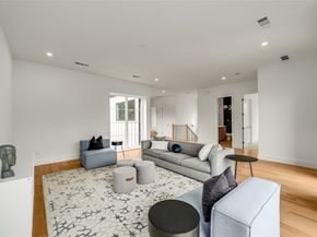 2410 N Prairie Avenue , Dallas Texas 75204