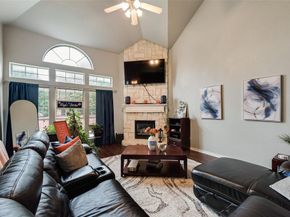 1521  Mountain Laurel Lane , DeSoto Texas 75115