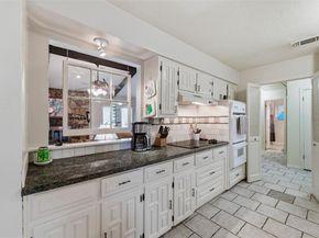 414  Ridgewood Drive , DeSoto Texas 75115