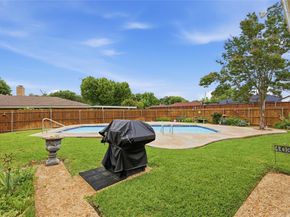 1030  Florence Drive , Duncanville Texas 75116
