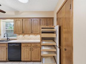 1030  Florence Drive , Duncanville Texas 75116