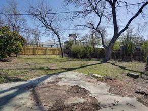 4363  Lisbon Street , Fort Worth Texas 76107