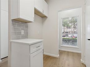 3801  14th Street  1606, Plano Texas 75074