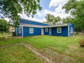 5305  Cahill Oval Street , River Oaks Texas 76114