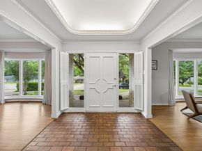 11714  El Hara Circle , Dallas Texas 75230