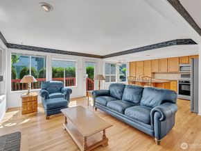 4736 SW 314th Place, Federal Way WA 98023