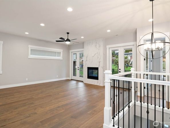 7560 S 130th Place, Seattle WA 98178