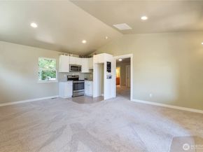 2216 Yukon Harbor Road SE, Port Orchard WA 98366