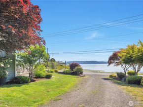 2216 Yukon Harbor Road SE, Port Orchard WA 98366