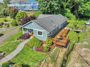 2216 Yukon Harbor Road SE, Port Orchard WA 98366