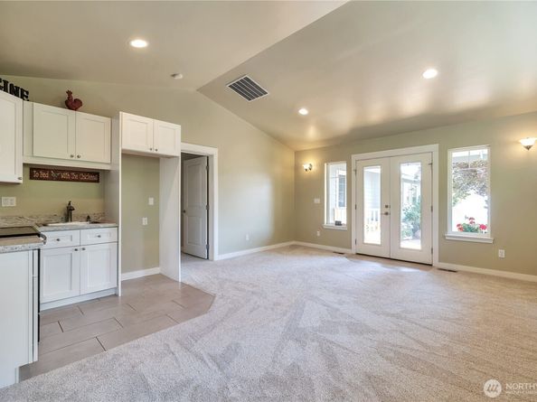 2216 Yukon Harbor Road SE, Port Orchard WA 98366