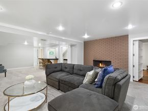 4018 89th Avenue SE, Mercer Island WA 98040