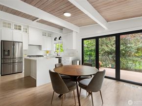 4018 89th Avenue SE, Mercer Island WA 98040