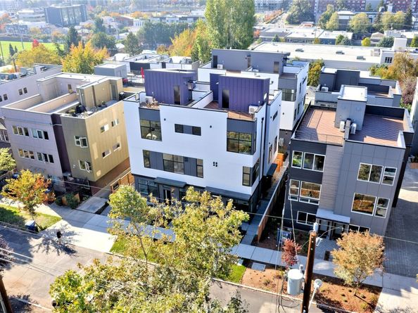 715 15th Avenue A, Seattle WA 98122