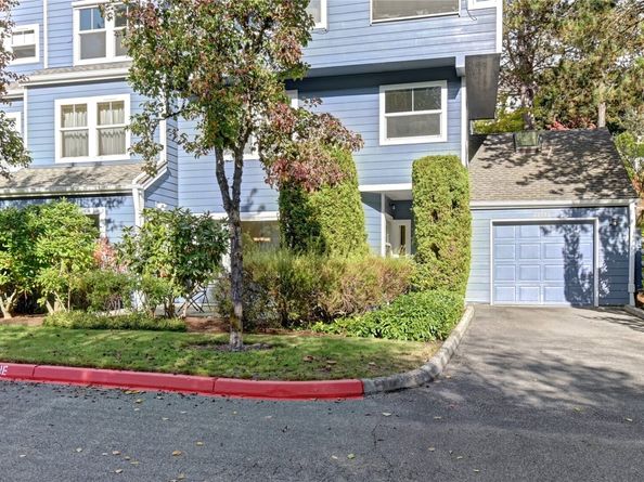 22772 SE 43rd Lane, Issaquah WA 98029