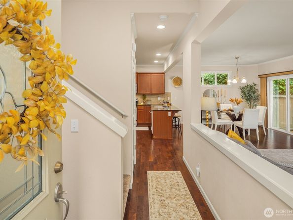19620 1st Avenue SE, Bothell WA 98012