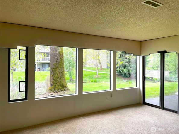 1101 Bellefield Park Lane 1103, Bellevue WA 98004