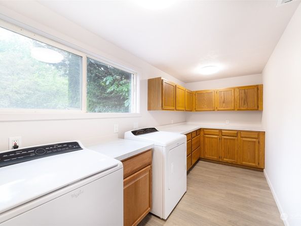 14463 58th Ave S, Tukwila WA 98168