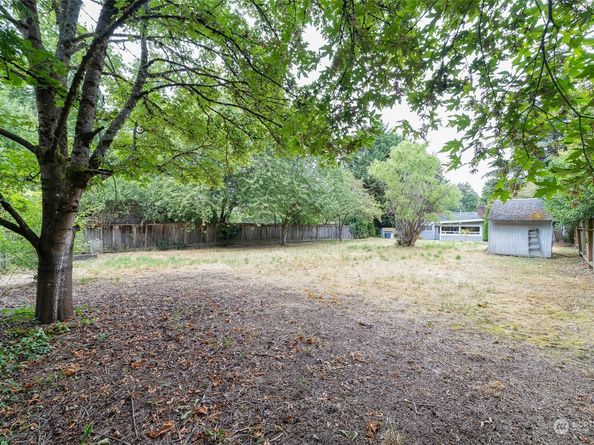 14463 58th Ave S, Tukwila WA 98168