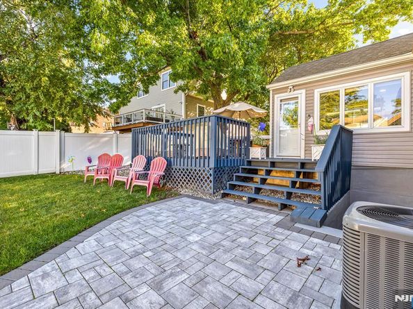 4 Marianne Terrace, Secaucus NJ 07094