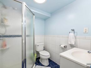 4 Marianne Terrace, Secaucus NJ 07094