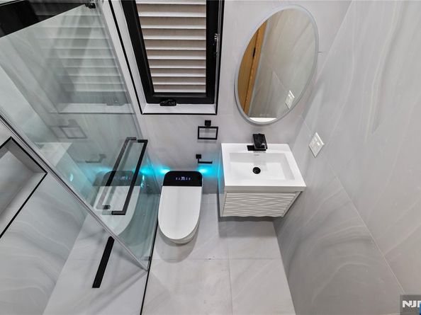 482 Kennedy Boulevard, Bayonne NJ 07002