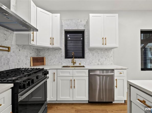 482 Kennedy Boulevard, Bayonne NJ 07002