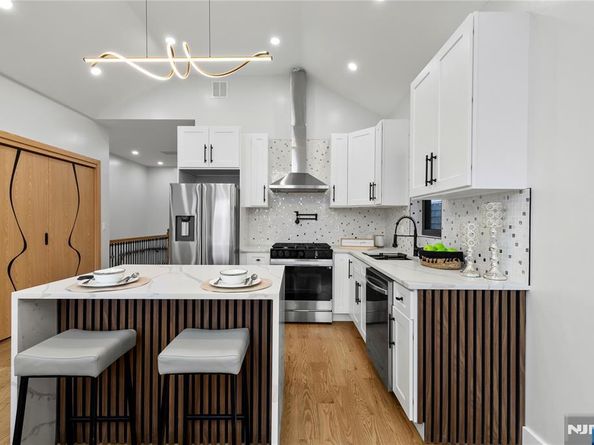 482 Kennedy Boulevard, Bayonne NJ 07002