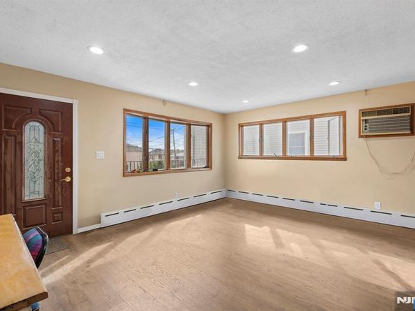 439 Cliff Street, Fairview NJ 07022