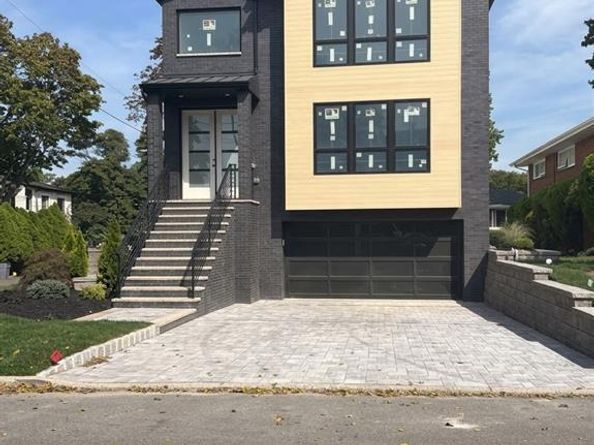 11 Rossett Street, Englewood Cliffs NJ 07632