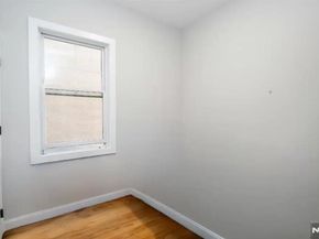 40 Wright Avenue, Jersey City NJ 07306