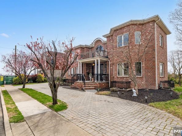 10 Fox Terrace, Cliffside Park NJ 07010
