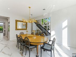 29 Roslyn Avenue, Englewood Cliffs NJ 07632