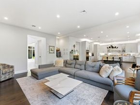 29 Roslyn Avenue, Englewood Cliffs NJ 07632