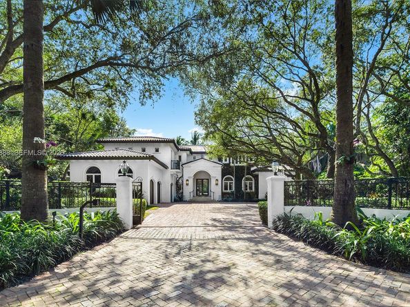 5002 SW 86th St, Miami FL 33143