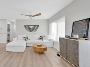 14265 SW 105th Ct, Miami FL 33176